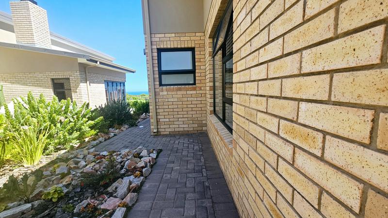 3 Bedroom Property for Sale in Dana Bay Western Cape